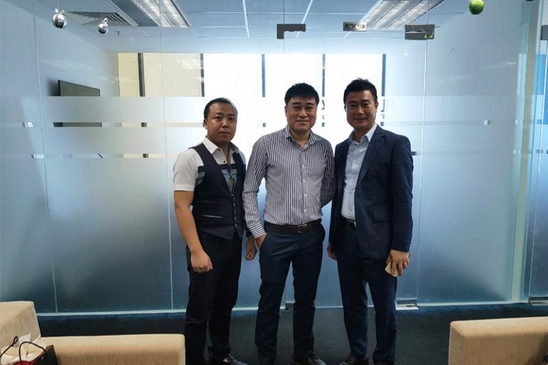 Vsiting-Vietnam-Buyer-rev1